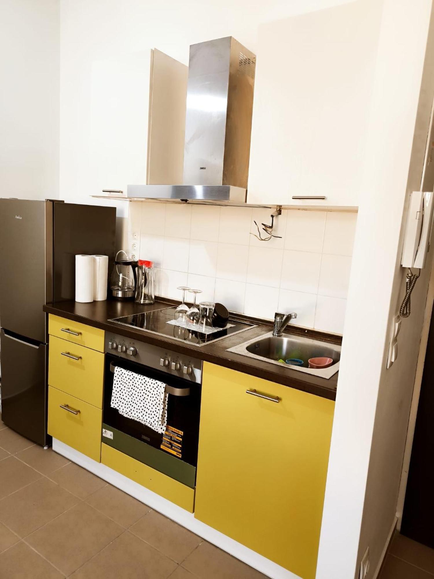 Pretty Apartment Next To Metro Station Viena Exterior foto